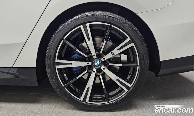 BMW 5 серия 2024 2.0 автомат (гидро), миниатюра 6