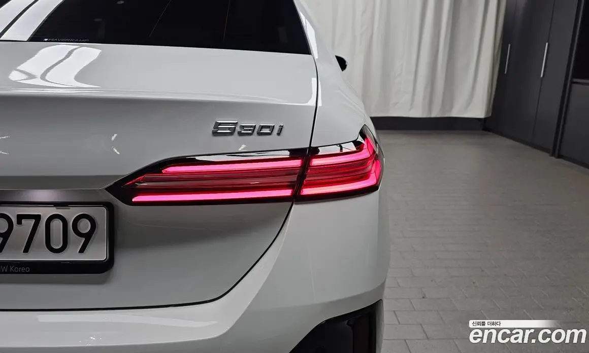 BMW 5 серия 2024 2.0 автомат (гидро), фото 8