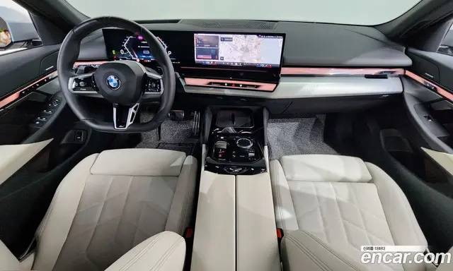 BMW 5 серия 2025 2.0 автомат (гидро), миниатюра 7