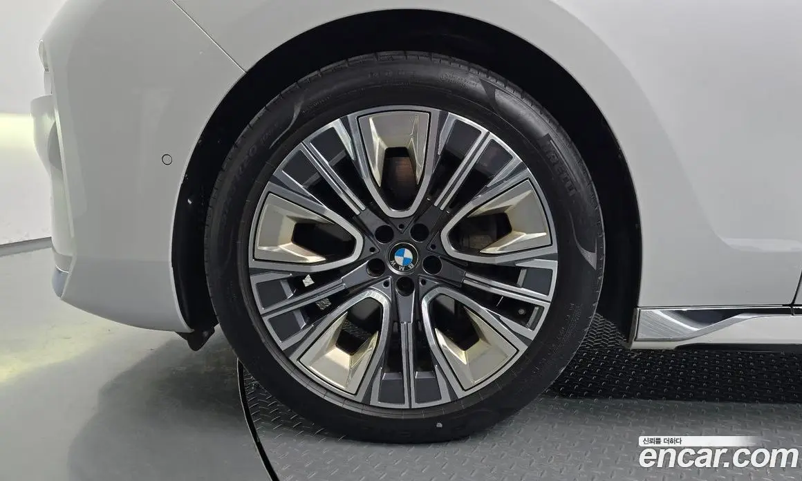 BMW 7 серия 2023 3.0 автомат (гидро), фото 5 BMW 7 серия 2023 3.0 автомат (гидро), фото 5