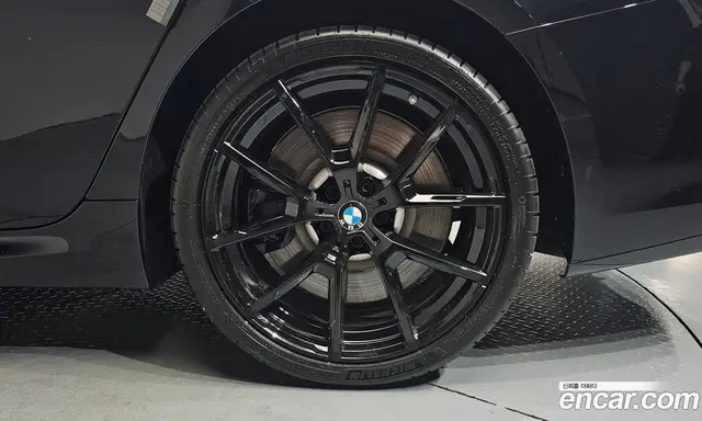 BMW 8 серия 2025 4.4 автомат (гидро), миниатюра 6