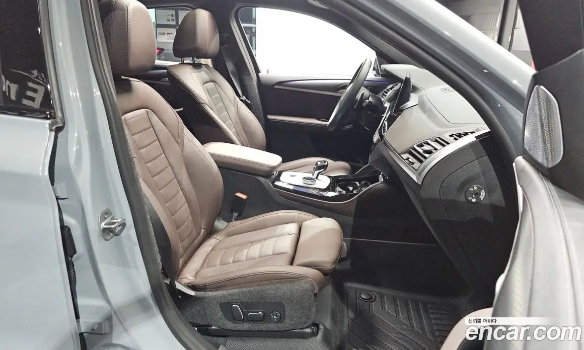 BMW X4 2025 2.0 автомат (гидро), фото 18