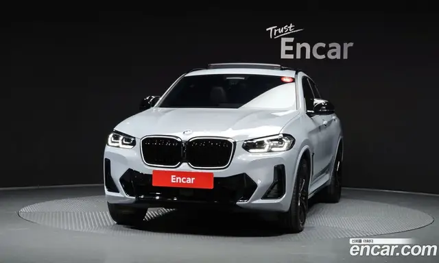 BMW X4 2025 2.0 автомат (гидро), миниатюра 3