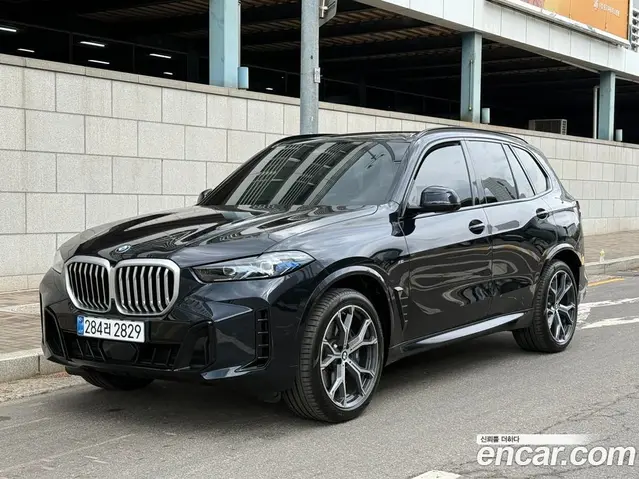 BMW X5, 2025, 4 736 км