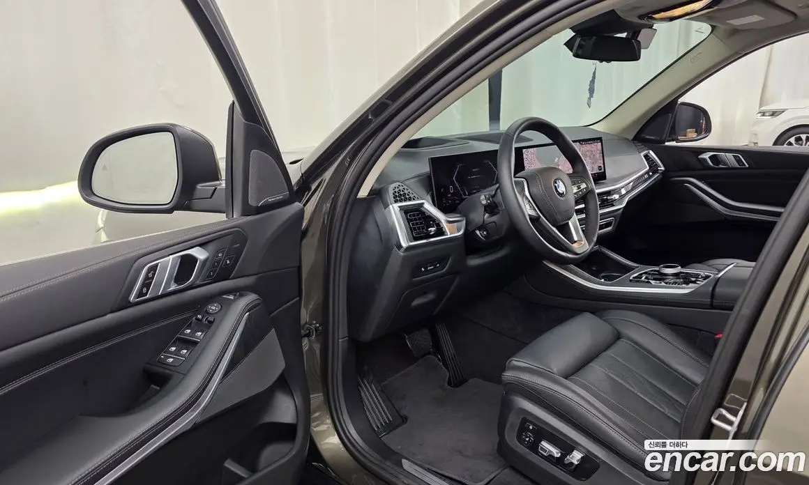 BMW X5 2025 3.0 автомат (гидро), фото 13