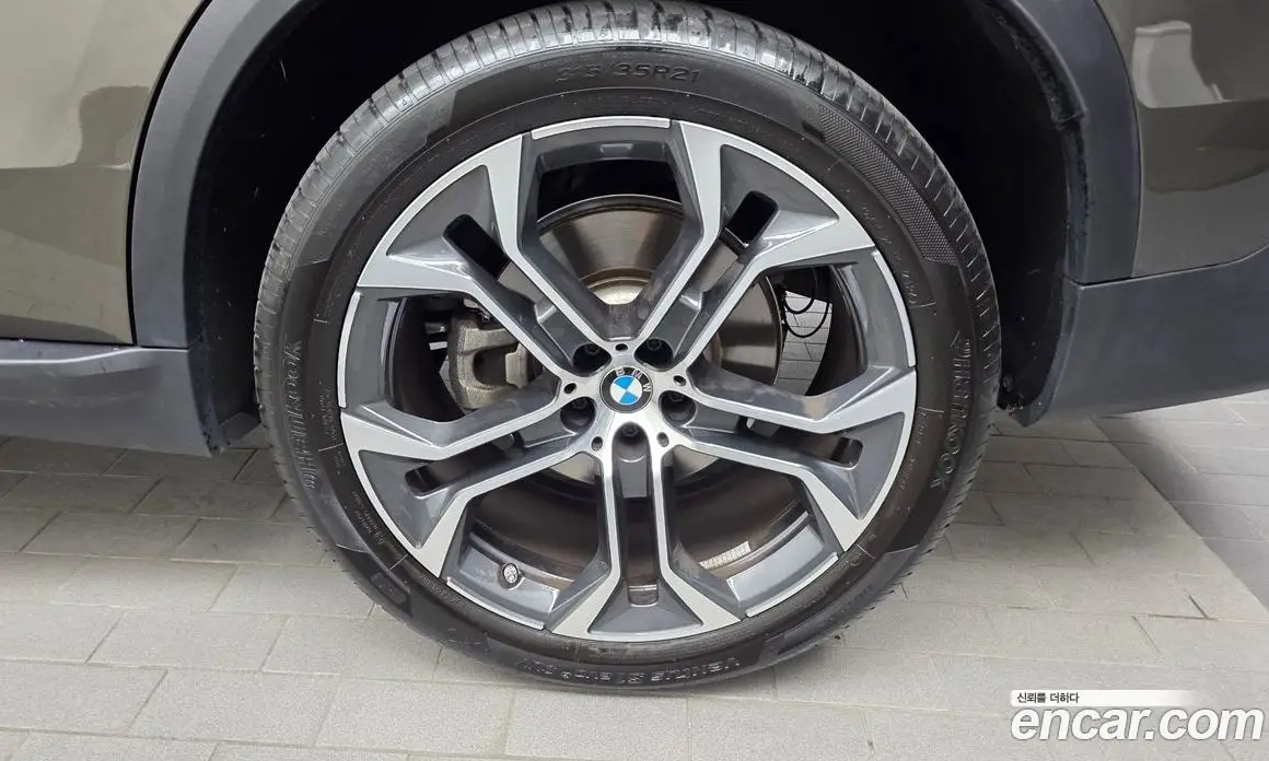 BMW X5 2025 3.0 автомат (гидро), фото 7