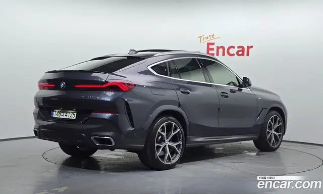 BMW X6 2021 3.0 автомат (гидро), миниатюра 2