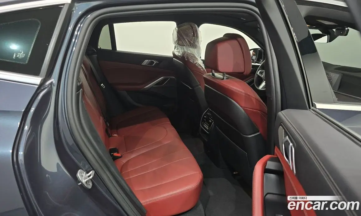 BMW X6 2021 3.0 автомат (гидро), фото 17