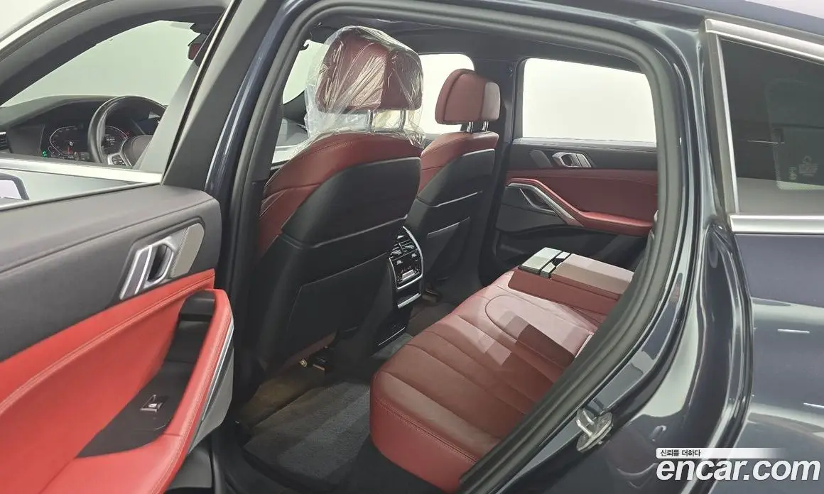 BMW X6 2021 3.0 автомат (гидро), фото 18