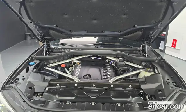BMW X6 2021 3.0 автомат (гидро), миниатюра 6