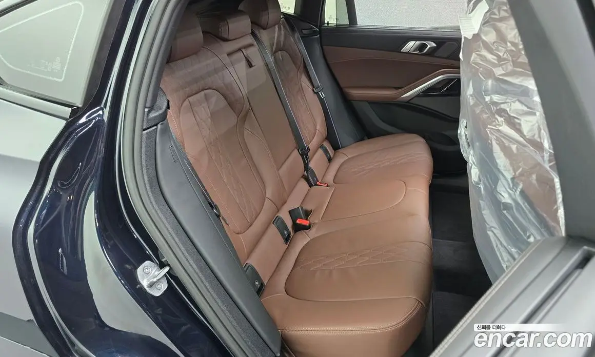 BMW X6 2026 3.0 автомат (гидро), фото 11