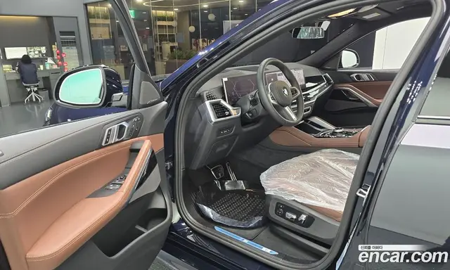 BMW X6 2026 3.0 автомат (гидро), миниатюра 10