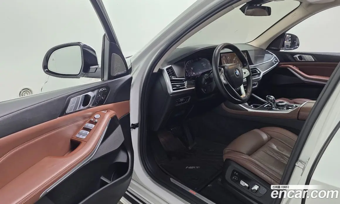 BMW X7 2022 3.0 автомат (гидро), фото 13