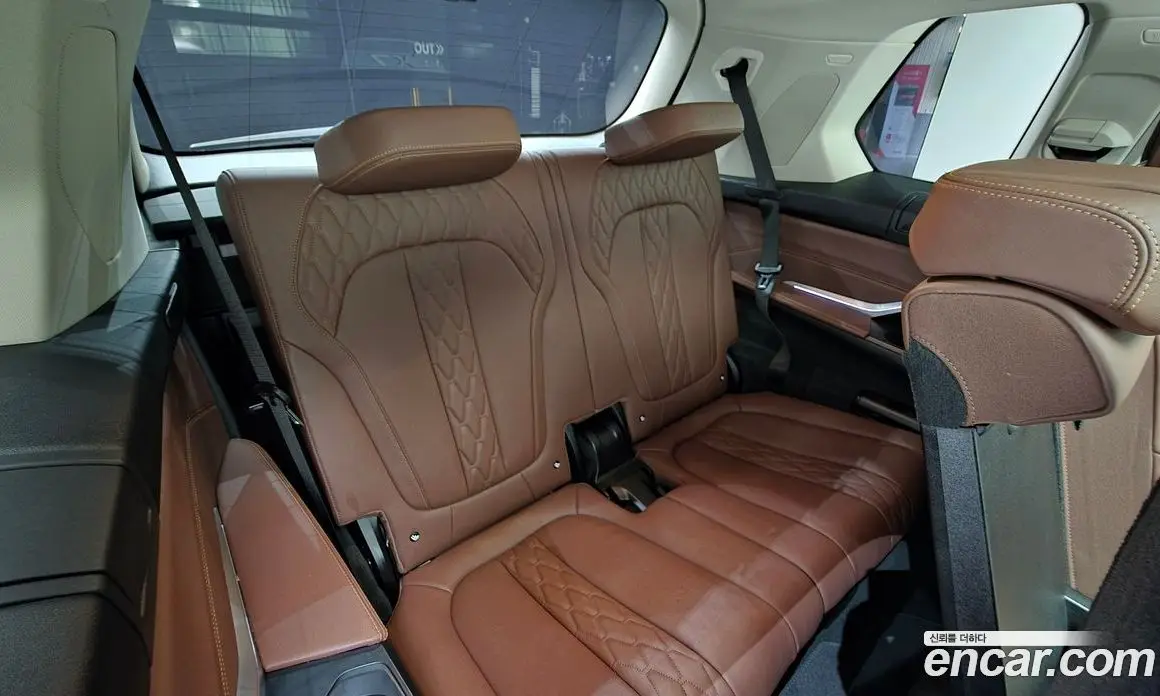 BMW X7 2022 3.0 автомат (гидро), фото 16