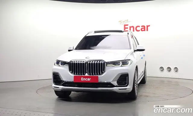 BMW X7 2022 3.0 автомат (гидро), миниатюра 3