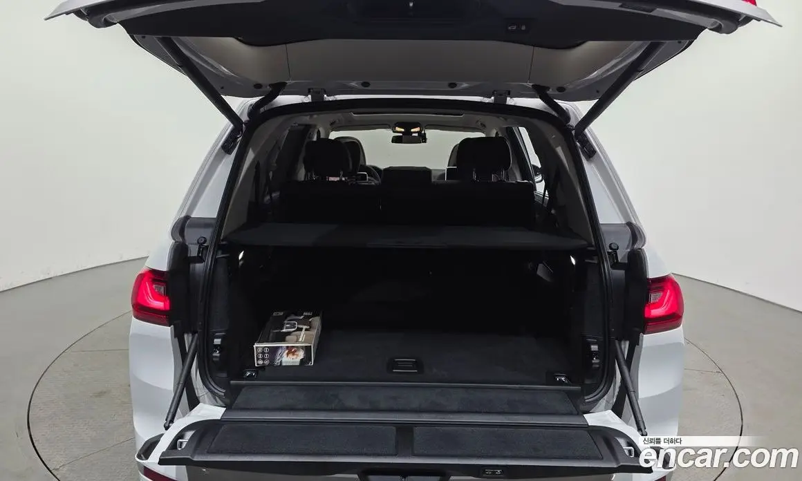 BMW X7 2022 3.0 автомат (гидро), фото 26