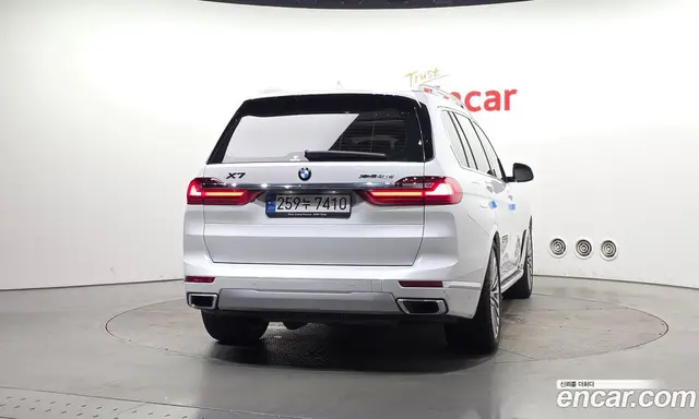 BMW X7 2022 3.0 автомат (гидро), миниатюра 4