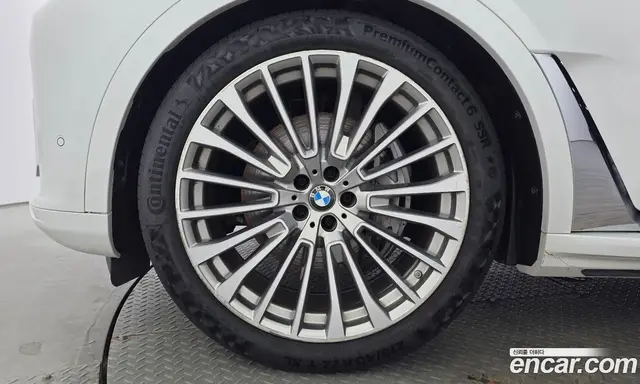 BMW X7 2022 3.0 автомат (гидро), миниатюра 5
