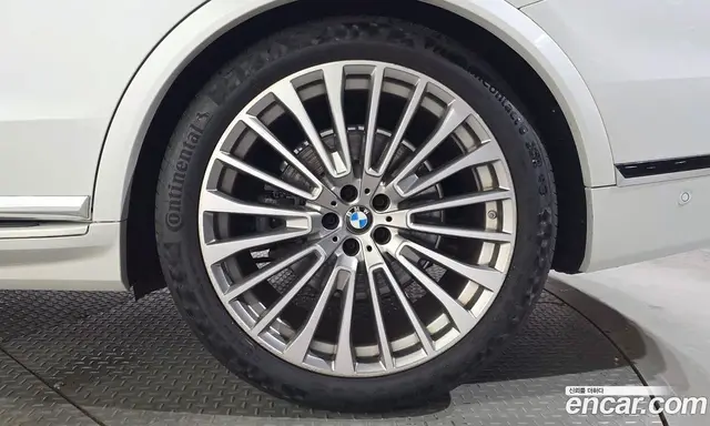 BMW X7 2022 3.0 автомат (гидро), миниатюра 7
