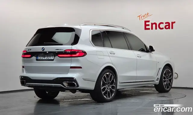 BMW X7 2025 3.0 автомат (гидро), миниатюра 2