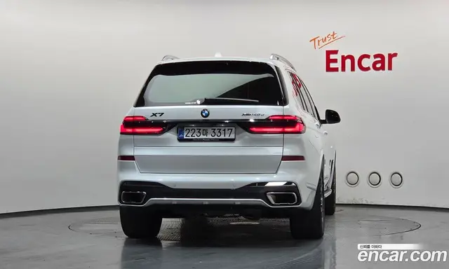 BMW X7 2025 3.0 автомат (гидро), миниатюра 4