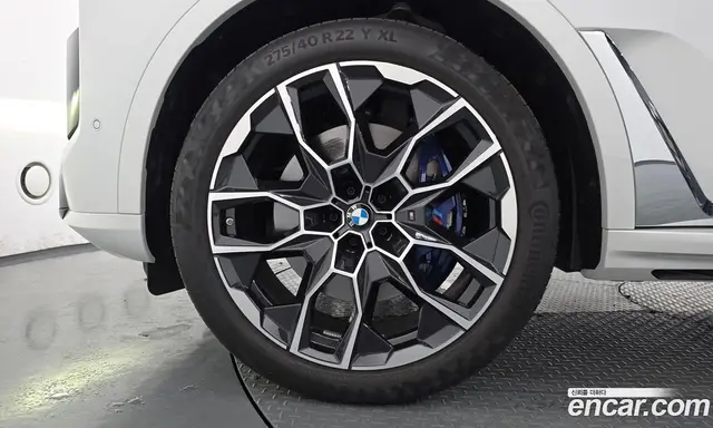 BMW X7 2025 3.0 автомат (гидро), миниатюра 5