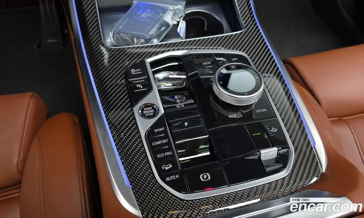 BMW X7 2025 3.0 автомат (гидро), фото 9