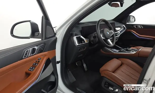 BMW X7 2025 3.0 автомат (гидро), миниатюра 10