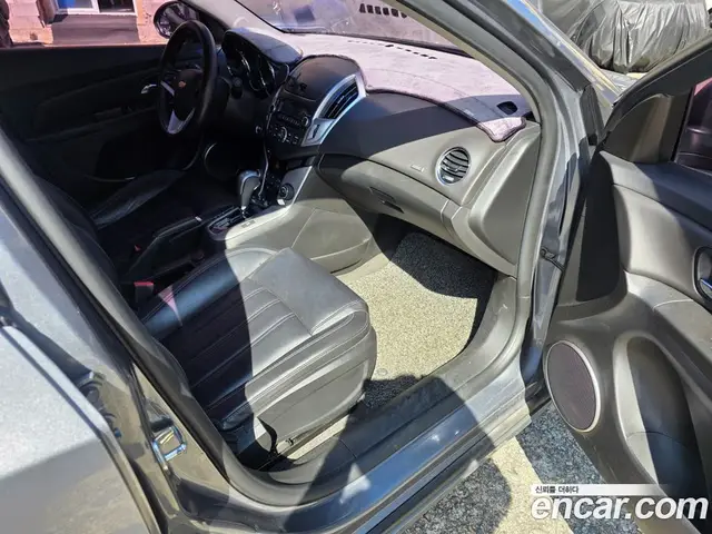 Chevrolet Cruze 2016 1.6 автомат (гидро), миниатюра 6