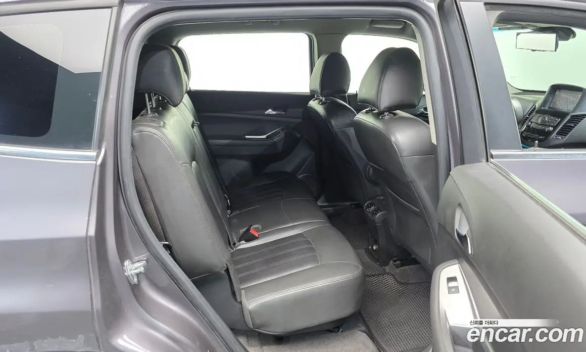 Chevrolet Orlando 2011 2.0 автомат (гидро), фото 12