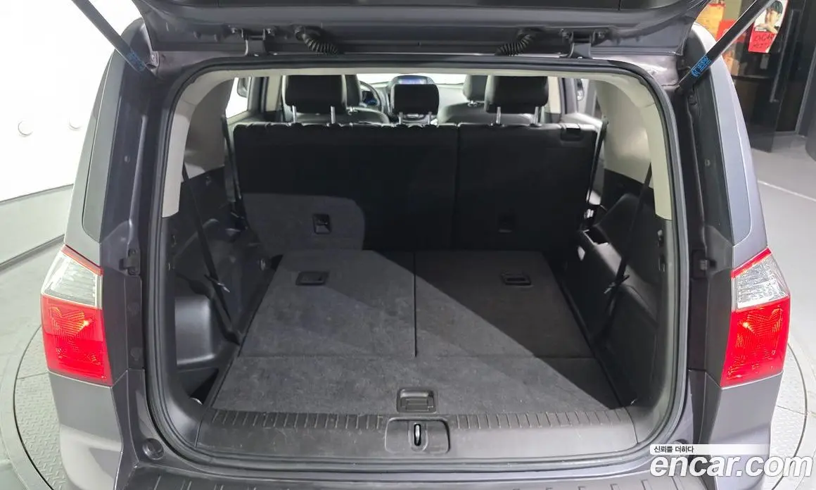 Chevrolet Orlando 2011 2.0 автомат (гидро), фото 20