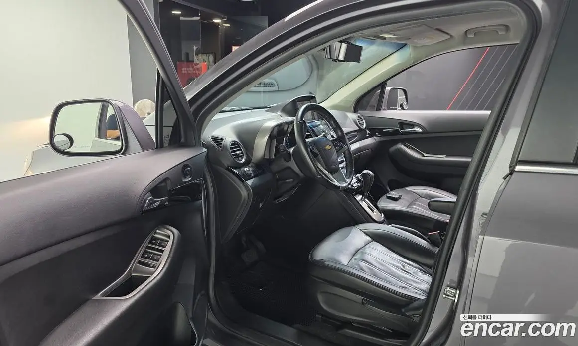 Chevrolet Orlando 2011 2.0 автомат (гидро), фото 10