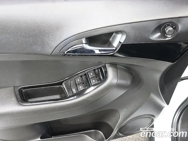 Chevrolet Orlando 2016 2.0 автомат (гидро), миниатюра 12