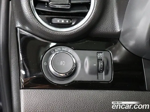 Chevrolet Orlando 2017 2.0 автомат (гидро), миниатюра 12