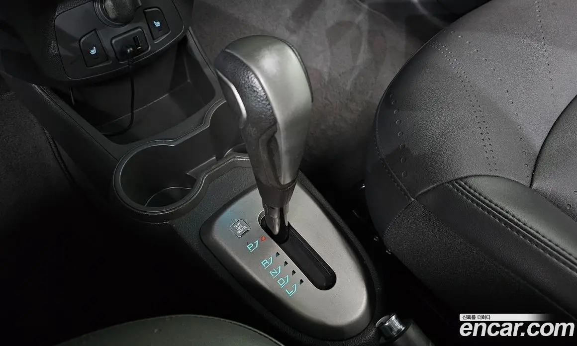 Chevrolet Spark 2015 1.0 автомат (гидро), фото 12