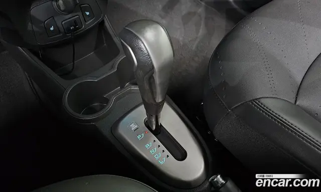 Chevrolet Spark 2015 1.0 автомат (гидро), миниатюра 12