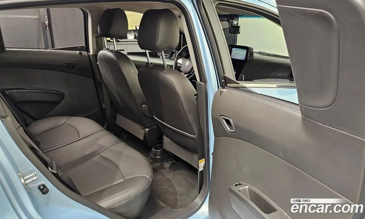 Chevrolet Spark 2015 1.0 автомат (гидро), фото 17