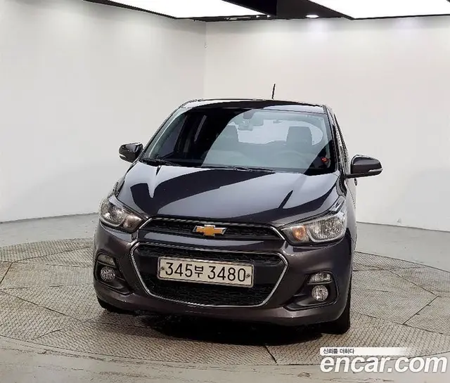 Chevrolet Spark 2015 1.0 автомат (гидро), миниатюра 2