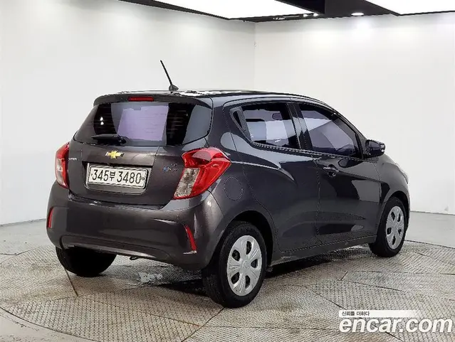 Chevrolet Spark 2015 1.0 автомат (гидро), миниатюра 4
