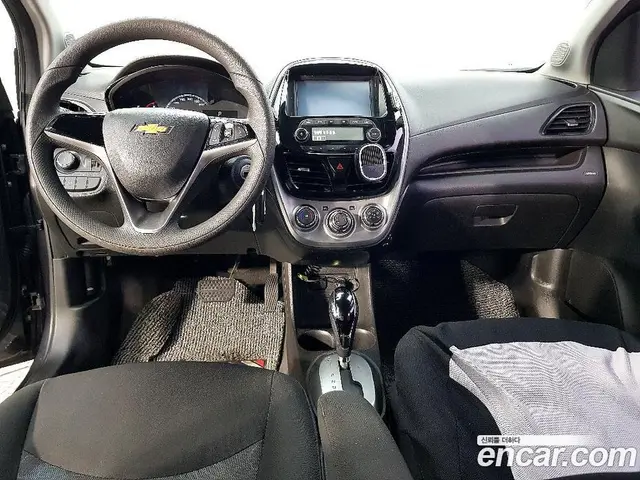 Chevrolet Spark 2015 1.0 автомат (гидро), миниатюра 5