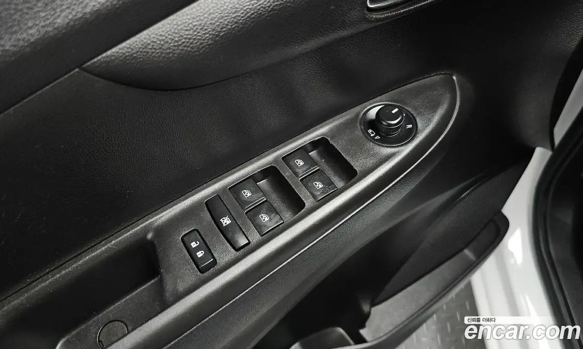 Chevrolet Spark 2016 1.0 автомат (гидро), фото 24