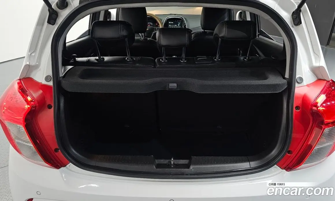 Chevrolet Spark 2016 1.0 автомат (гидро), фото 28