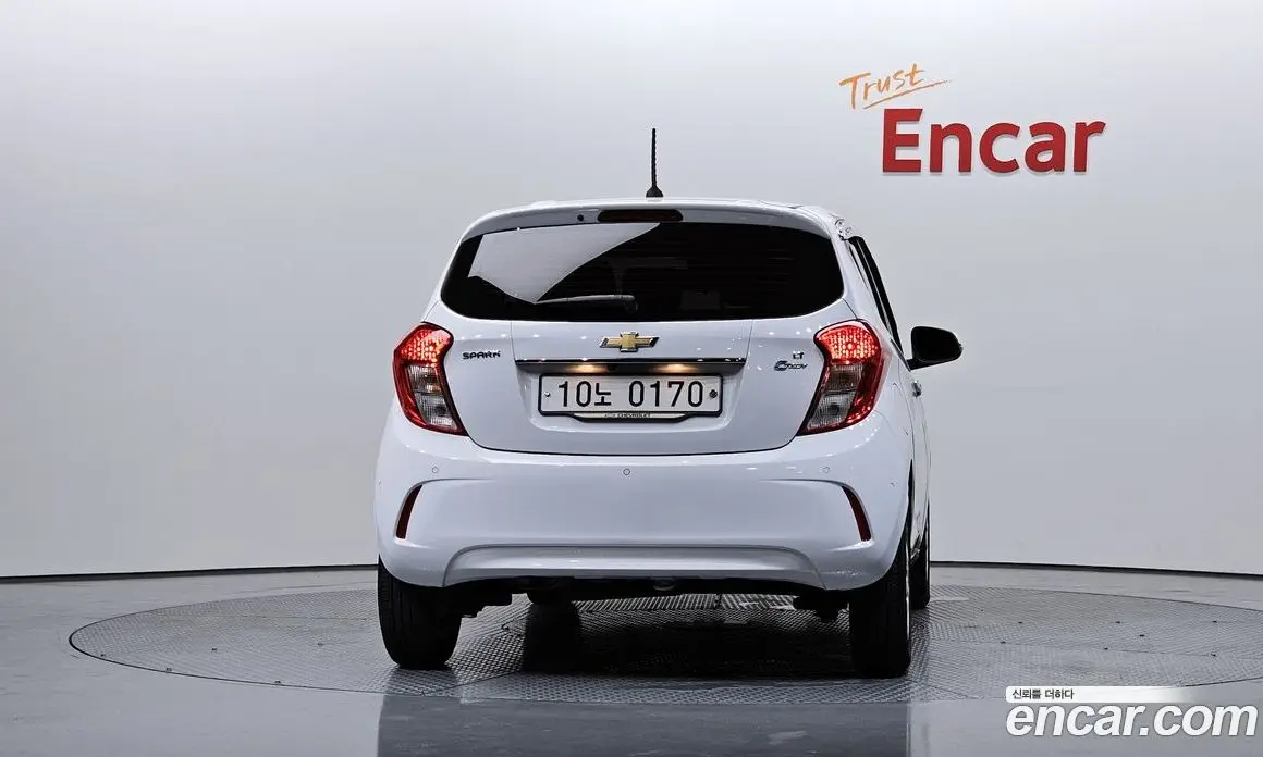 Chevrolet Spark 2016 1.0 автомат (гидро), фото 4