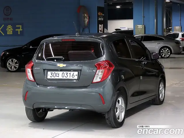 Chevrolet Spark 2016 1.0 автомат (гидро), миниатюра 2
