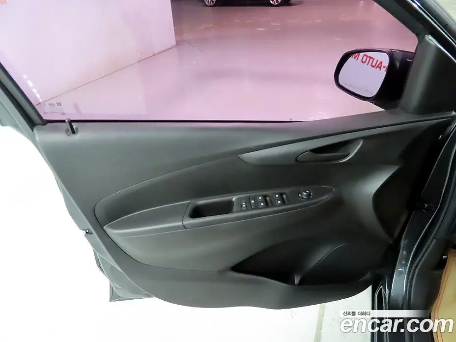Chevrolet Spark 2016 1.0 автомат (гидро), фото 19
