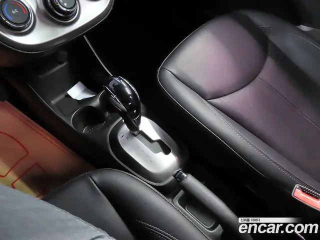 Chevrolet Spark 2016 1.0 автомат (гидро), миниатюра 9