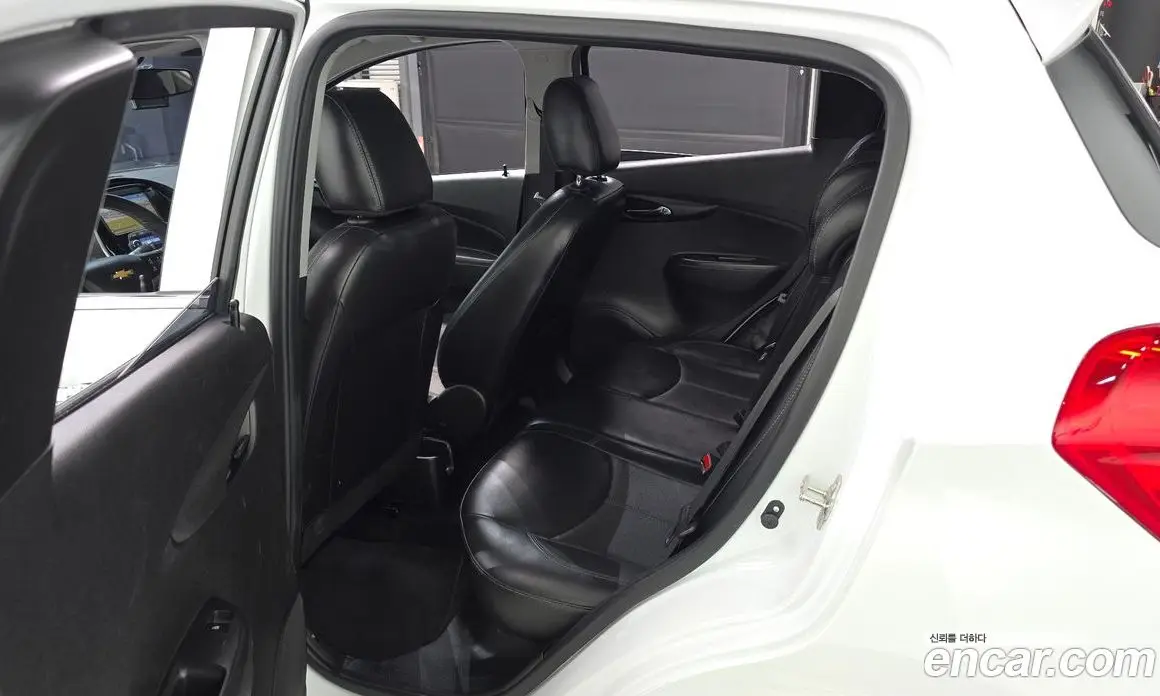 Chevrolet Spark 2018 1.0 автомат (гидро), фото 17