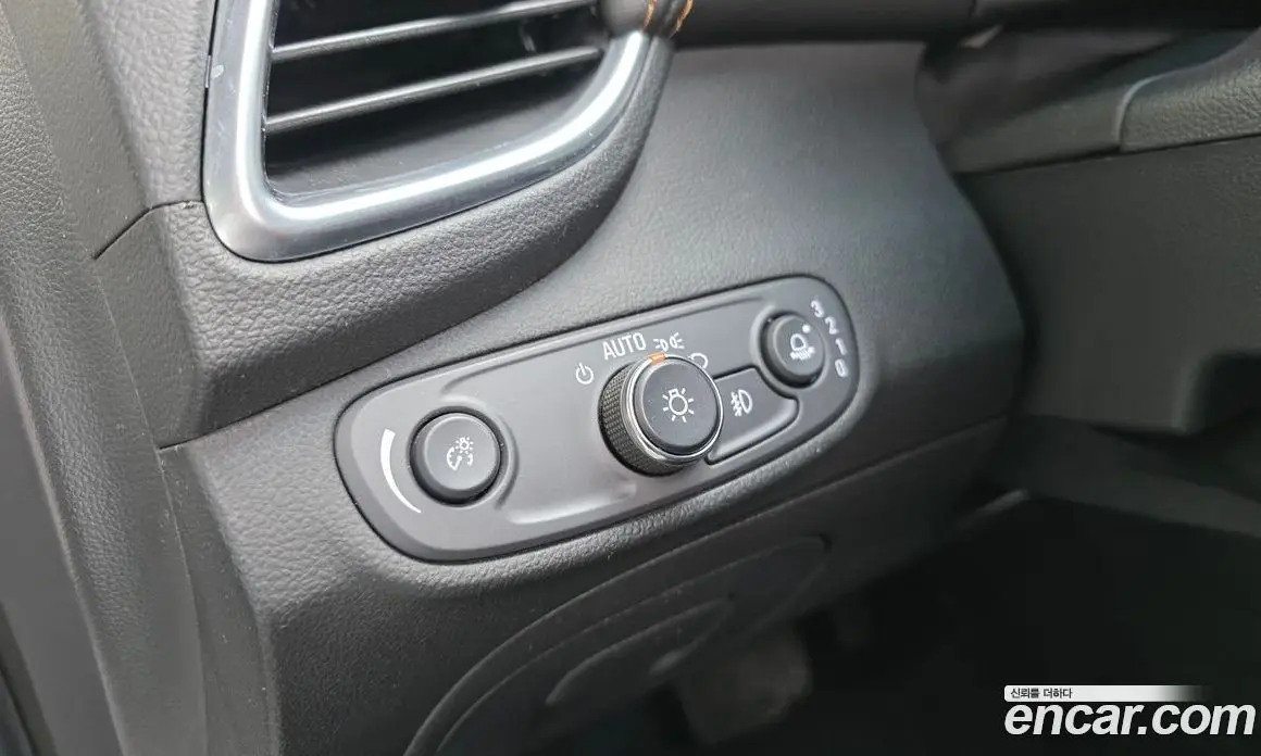 Chevrolet Trax 2021 1.4 автомат (гидро), фото 13