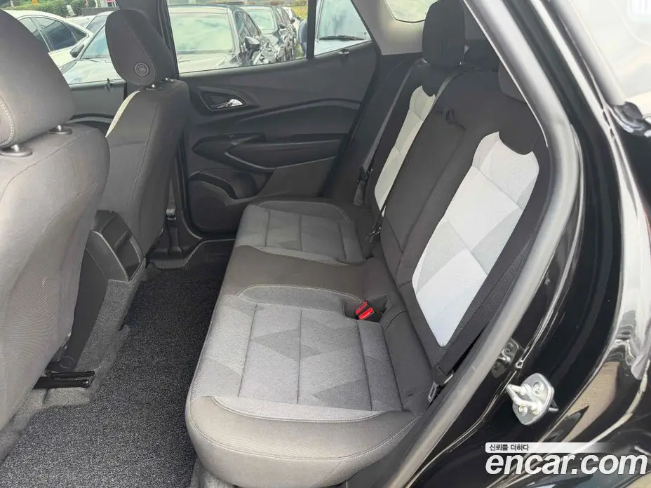 Chevrolet Trax 2024 1.2 автомат (гидро), фото 17