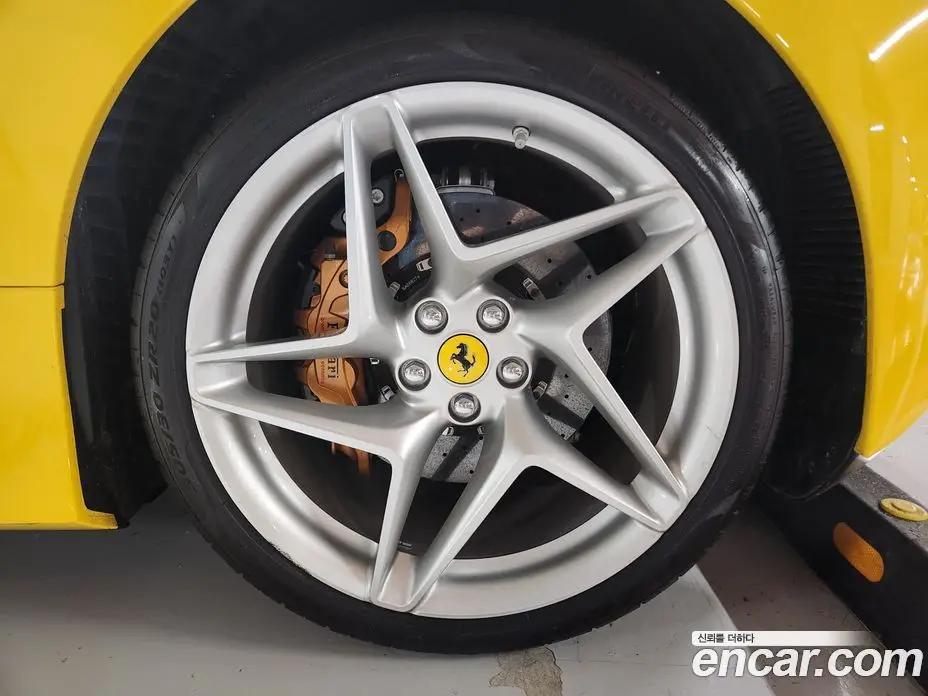 Ferrari F8 2021 3.9 автомат (гидро), фото 19